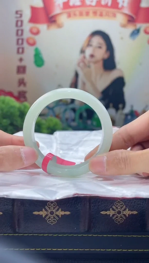 【闪购商品】翡翠手镯未镶嵌手镯6