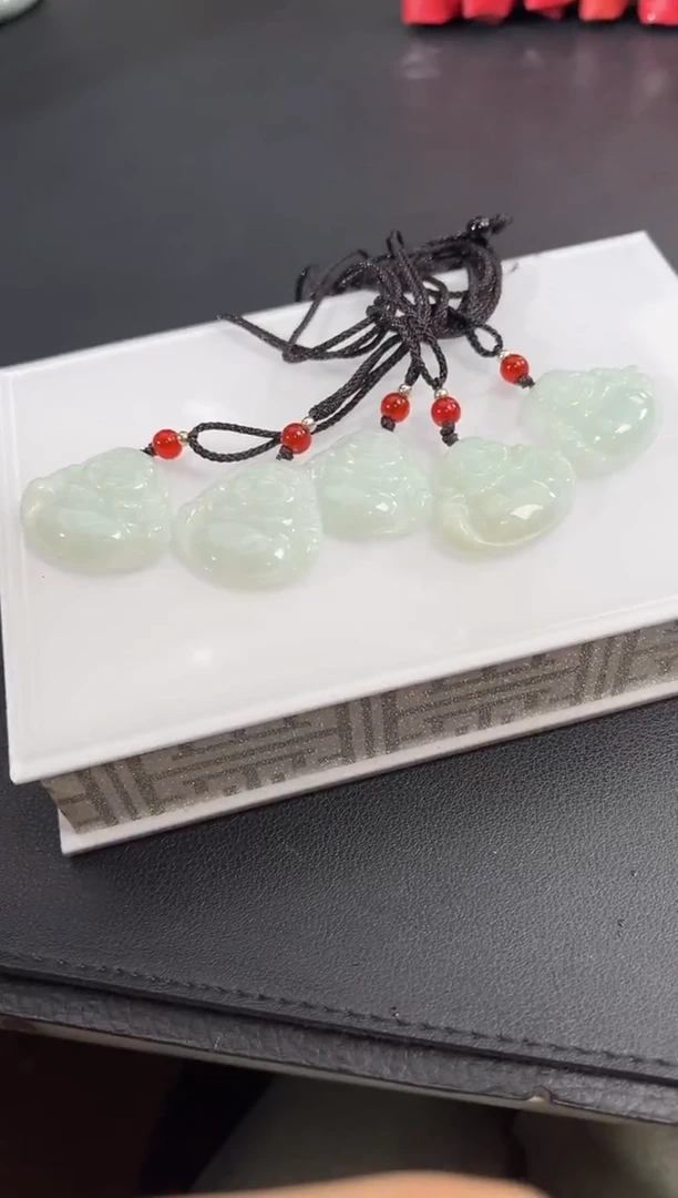 未镶嵌挂件翡翠边城刀客/00000001h/多样性发一/编绳发