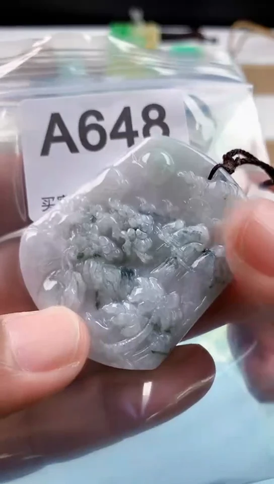 【闪购商品】翡翠挂件未镶嵌天然翡翠吊坠挂件