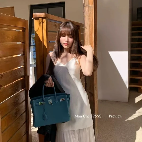 法式高级感v领网纱拼接吊带长裙春夏新款气质茶歇风