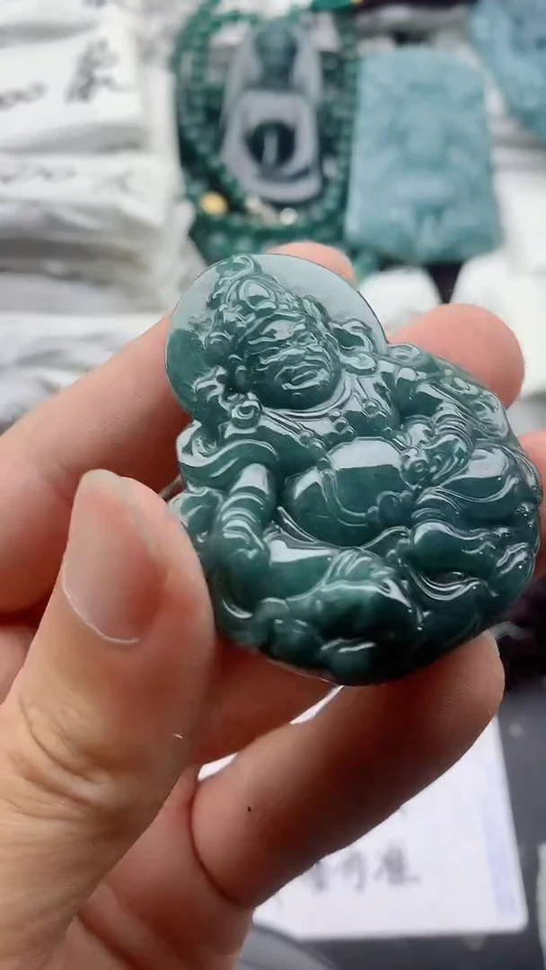 翡翠未镶嵌颈饰88888888