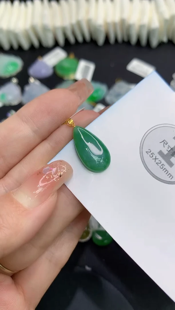 吊坠(不含链)18K金镶嵌翡翠111111111111