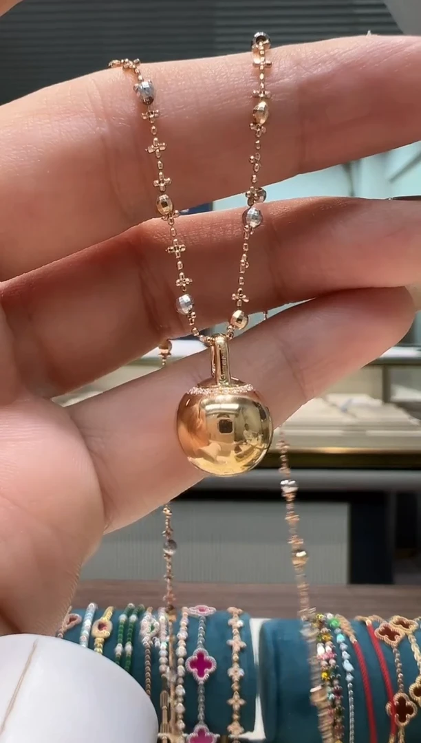 吊坠(不含链)18K金镶嵌钻石镶钻有求必应吊坠K红