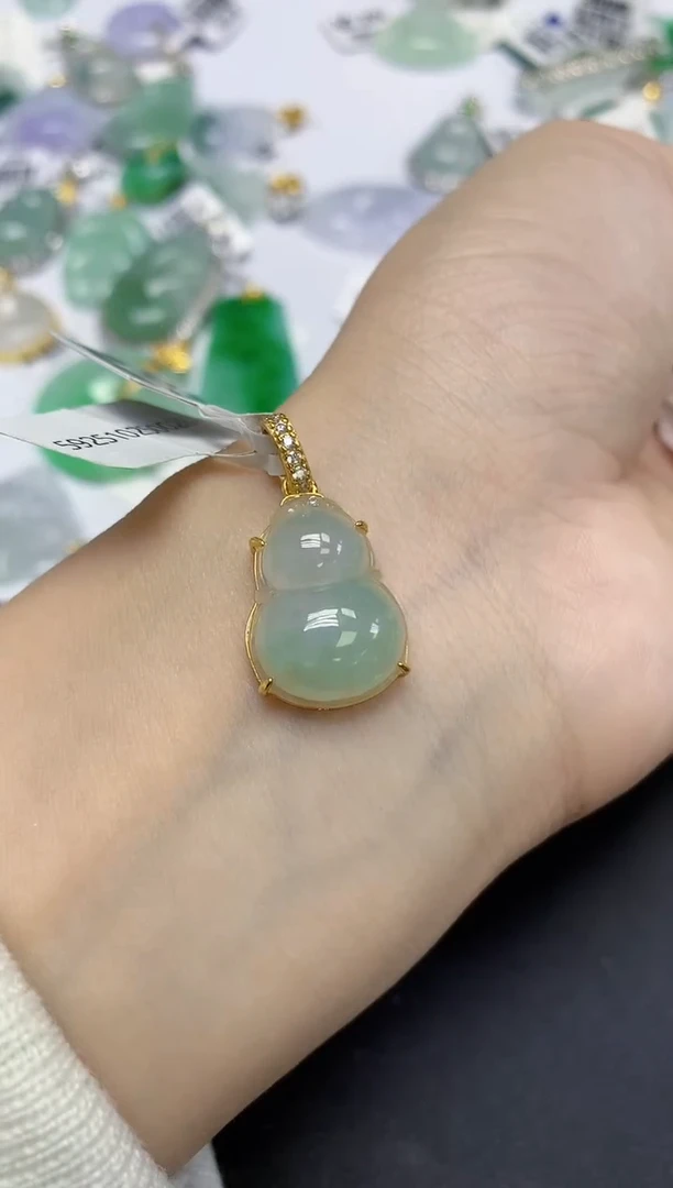 颈饰未镶嵌翡翠天然缅甸翡翠A货多样性发一件