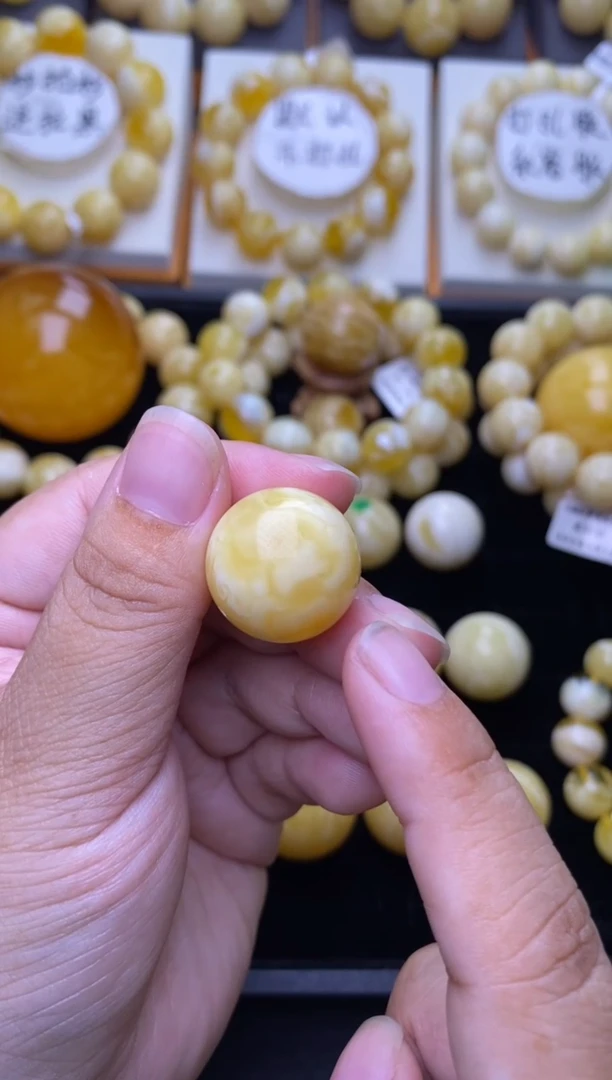 裸石琥珀未镶嵌大小姐珠宝严选40