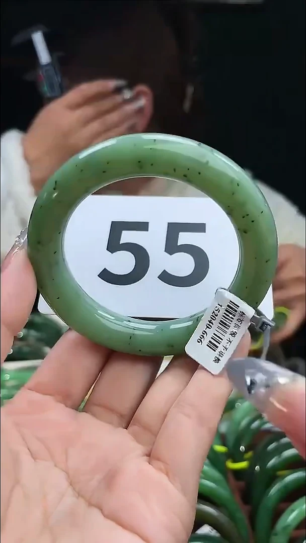 定制和田玉和田玉手镯