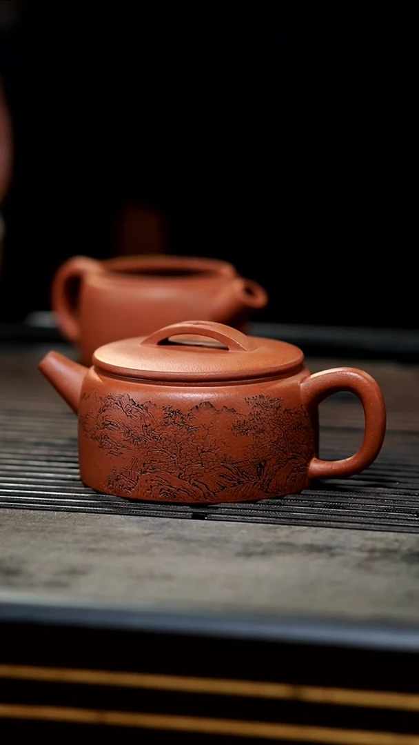 【闪购商品】紫砂茶壶23-微瑕全手血降坡山水汉瓦180cc