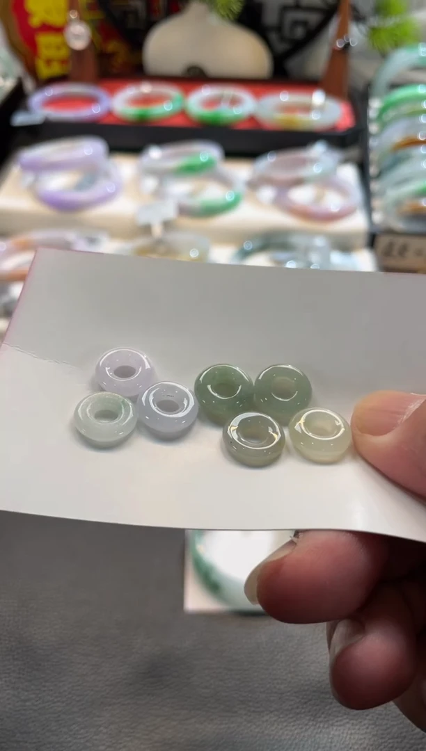 颈饰未镶嵌翡翠47号链接 有纹裂