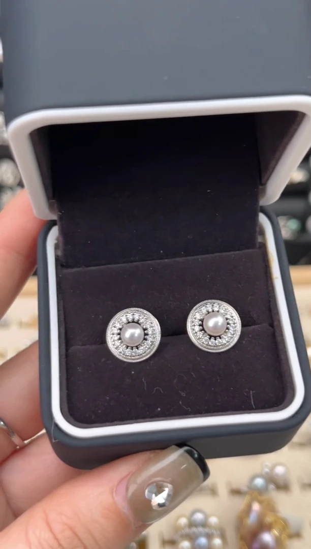 【闪购商品】淡水珍珠耳饰银S925镶嵌S925淡水耳饰（（微瑕）