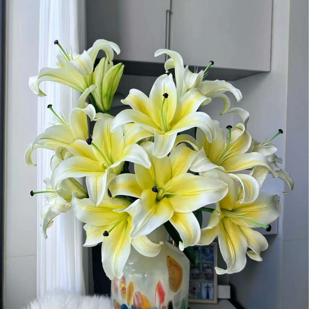 【沉沉专属】10个花苞 黄色香水百合 云南鲜切花