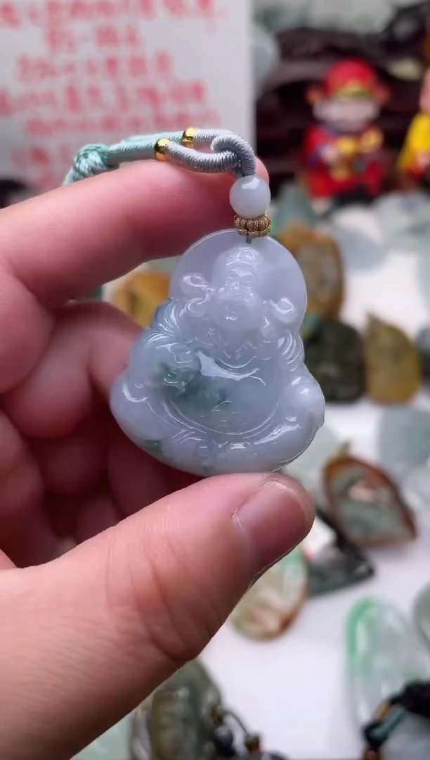颈饰未镶嵌翡翠财神