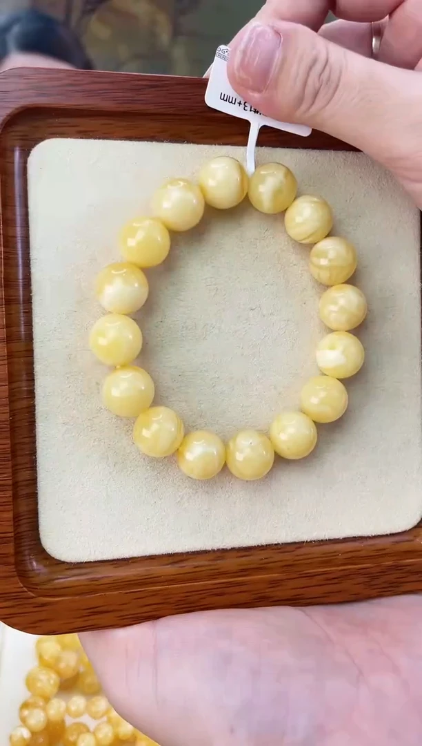 未镶嵌蜜蜡裸石手串