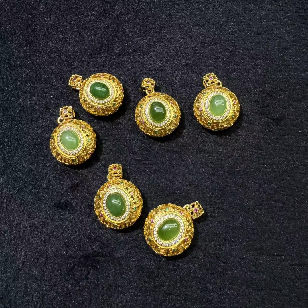 和田玉碧玉镂空吊坠-S58（多样性发一）