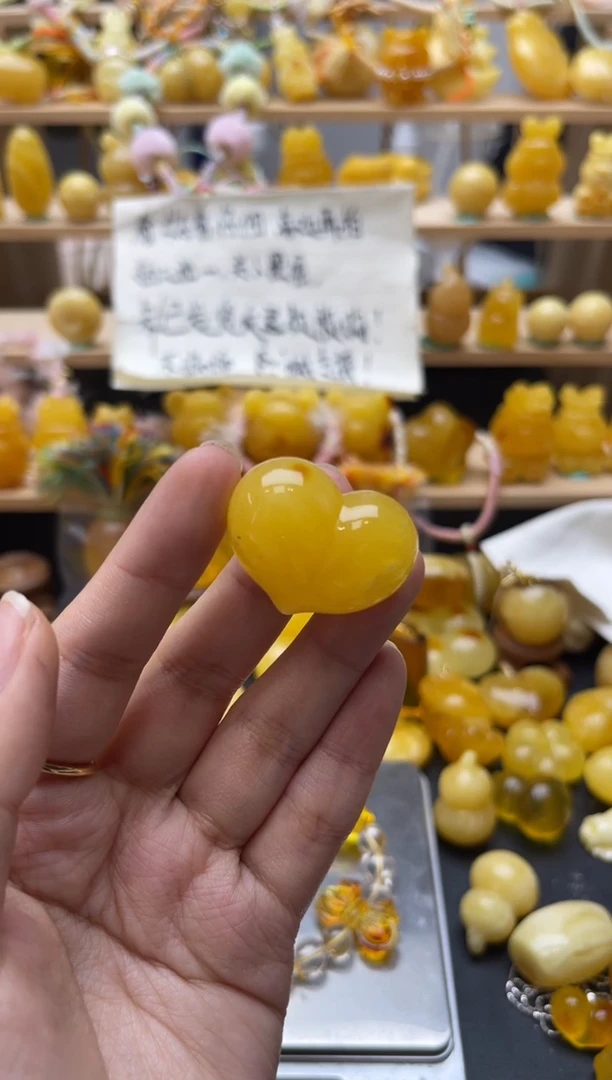 琥珀未镶嵌珠宝奇石014琥珀蜜蜡微瑕