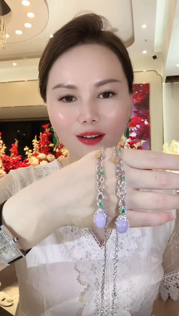 【云中意】-18K金翡翠项链 - 多样性发货一件ZGM