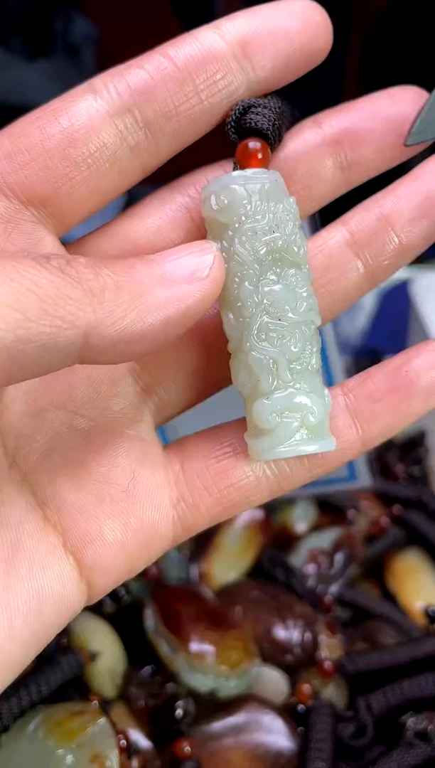【闪购商品】和田玉颈饰未镶嵌1