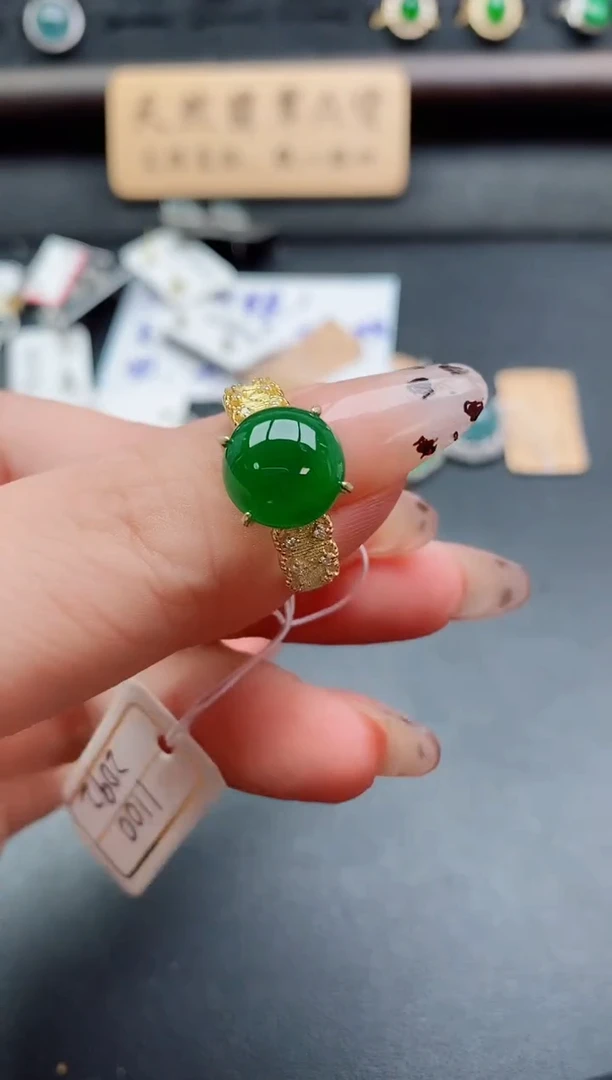 银S925镶嵌戒指翡翠1