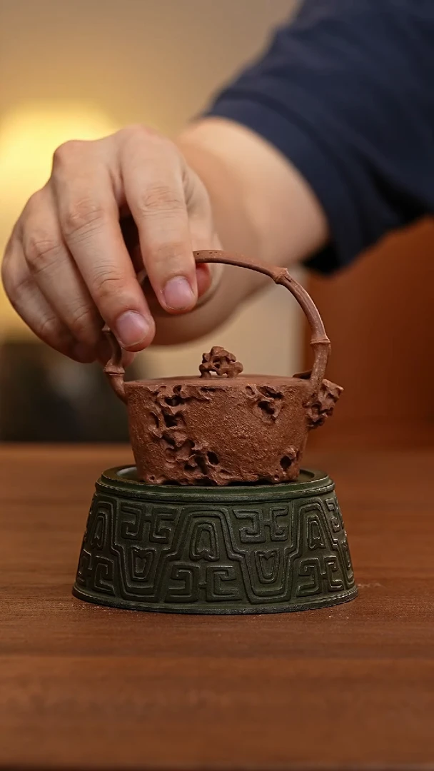 茶壶紫砂简****i太湖石提梁