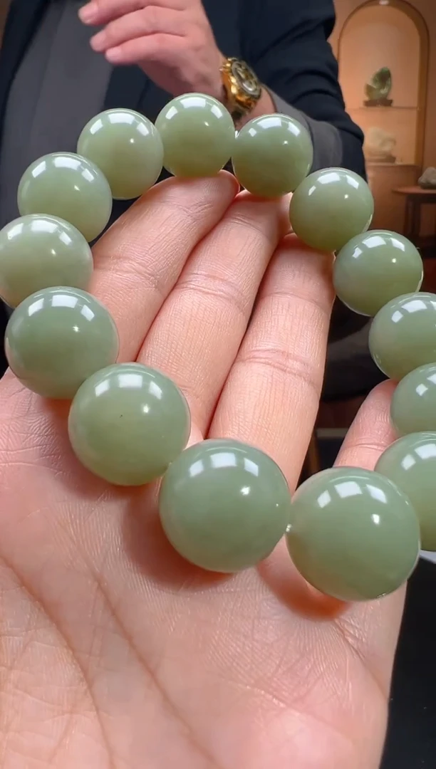 定制和田玉XM吊坠YRX-36