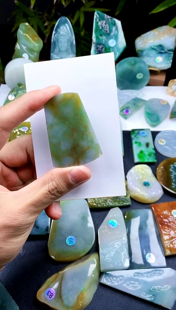 【闪购商品】定制翡翠未镶嵌翡翠