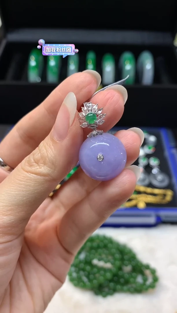 吊坠(不含链)18K金镶嵌翡翠W472|19800