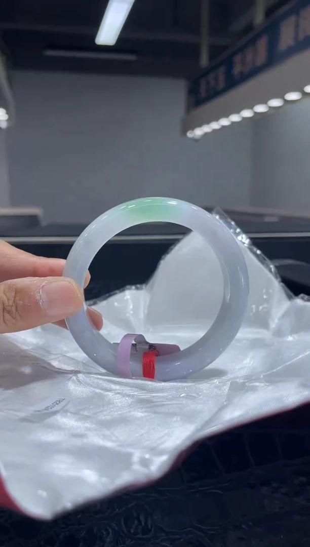 未镶嵌手镯翡翠4