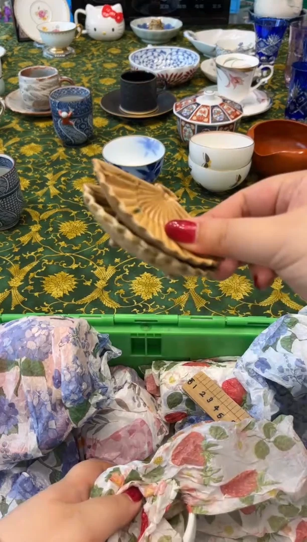 瓷片m****e6567默认微瑕