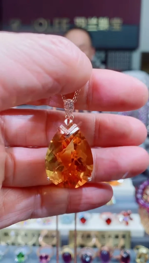 吊坠(赠链)银S925镶嵌黄晶y****n黄晶吊坠