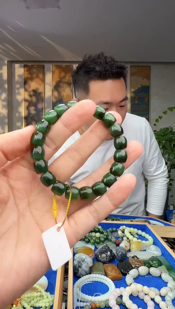 未镶嵌和田玉挂件拍一发一