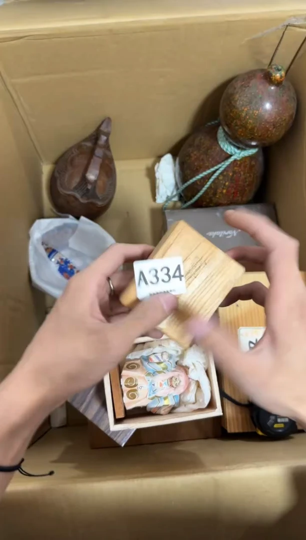 瓷片白*334 中古商品，谨慎购买