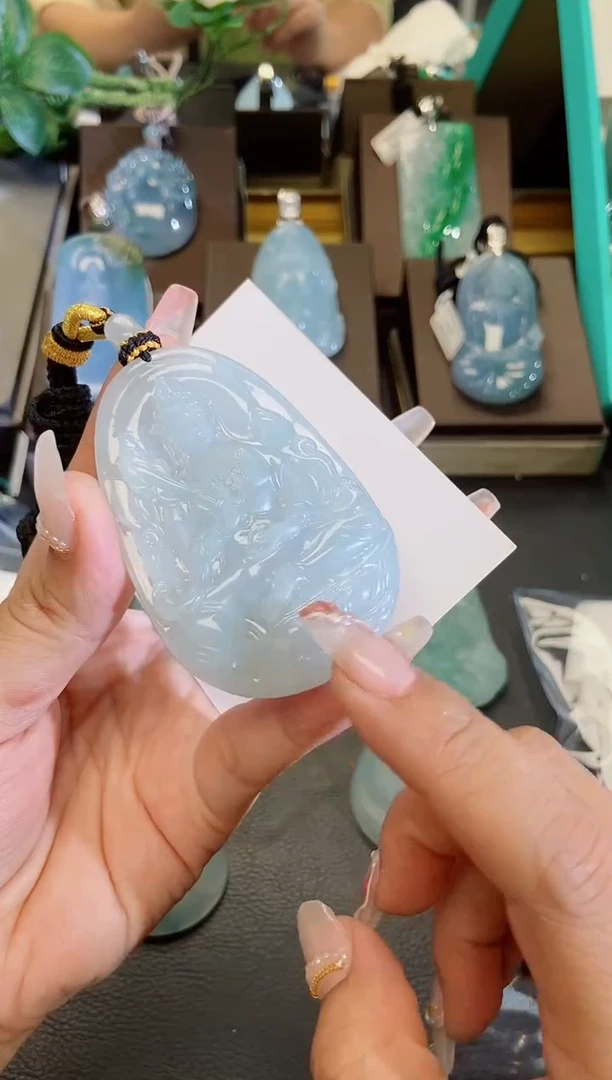 颈饰未镶嵌翡翠缅甸天然翡翠