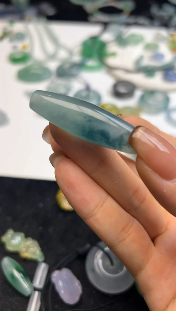 未镶嵌定制翡翠源*23000蓝枣珠-zgq178