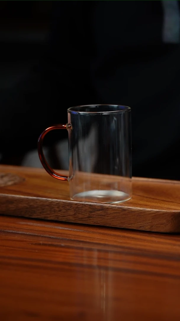 【闪购商品】个人绿茶杯唬迫色300毫升