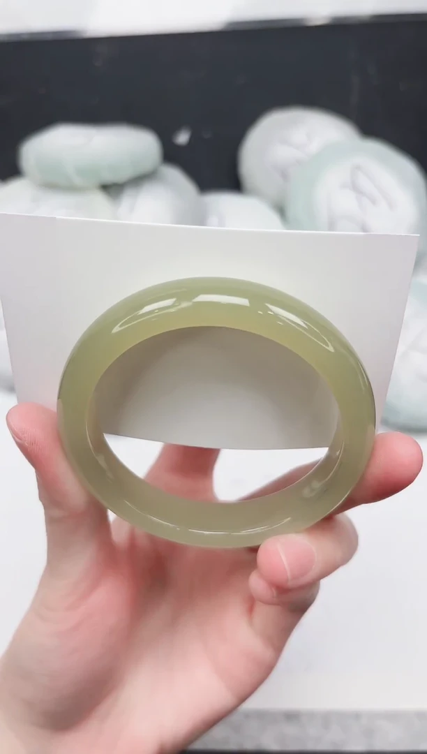 东凌女款手镯124-56.6