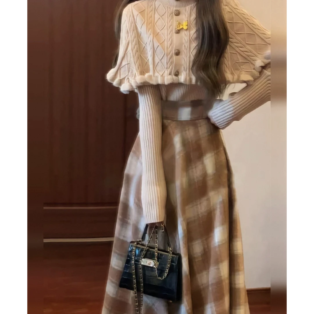 【运补6-8】法式千金风斗篷毛衣2025新款高级感小个子香风套装