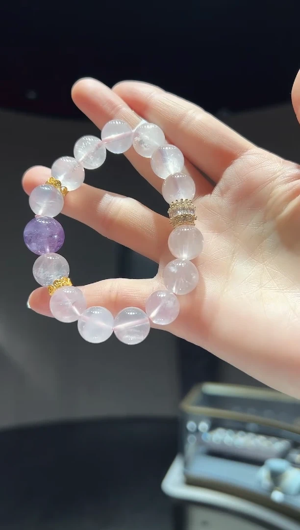 【闪购商品】水晶手链未镶嵌7】天然纹裂，13+