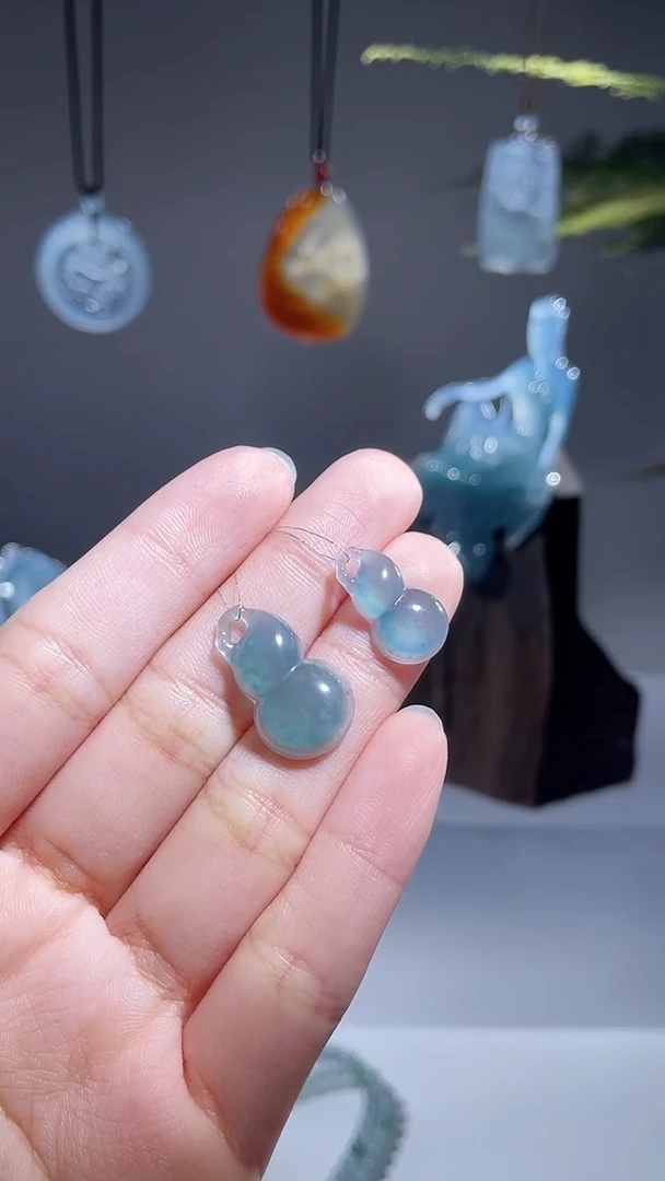 颈饰未镶嵌翡翠葫芦多样性发1