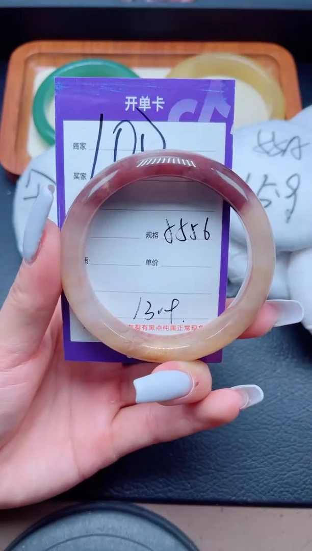 未镶嵌手镯石英质玉100-55