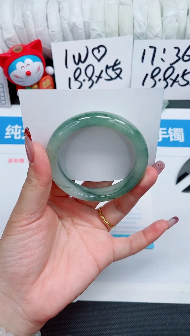 【闪购商品】石英质玉手镯未镶嵌214