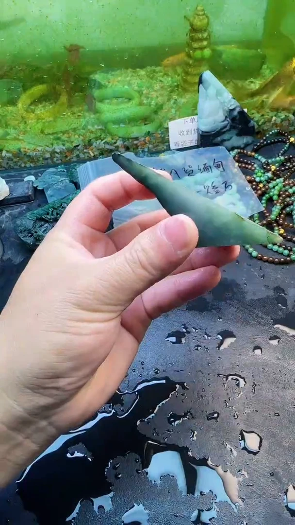 【闪购商品】翡翠颈饰未镶嵌131天然翡翠