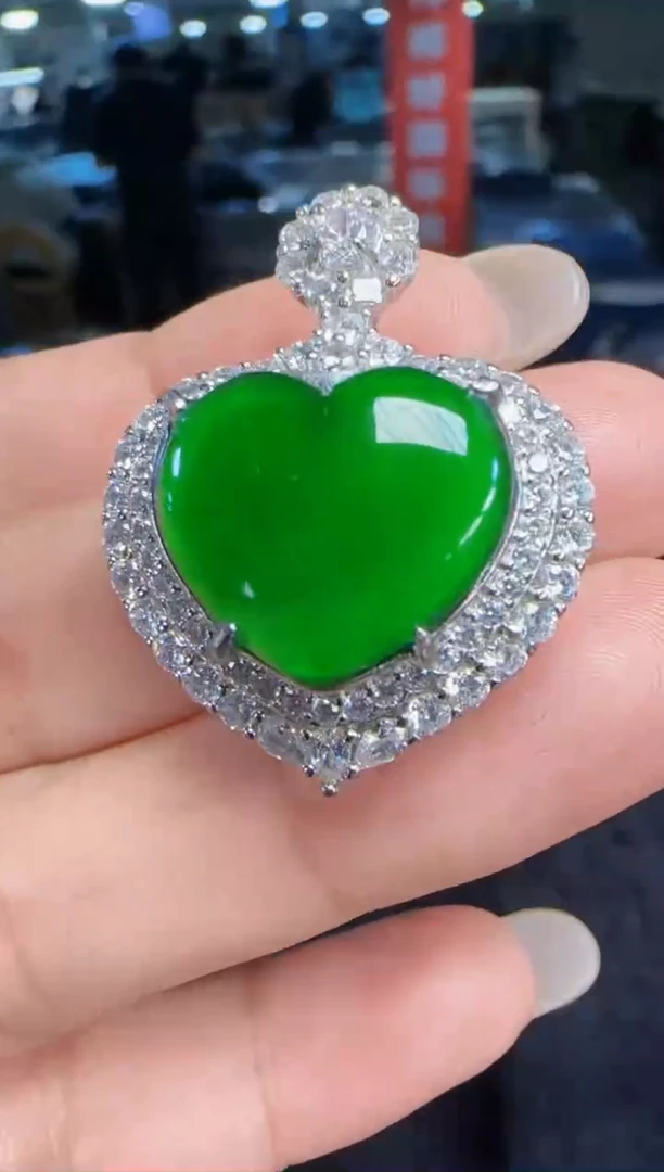 未镶嵌定制翡翠翡翠吊坠35