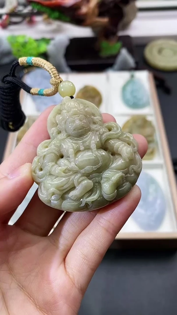颈饰未镶嵌翡翠爱**献天然缅甸A货翡翠