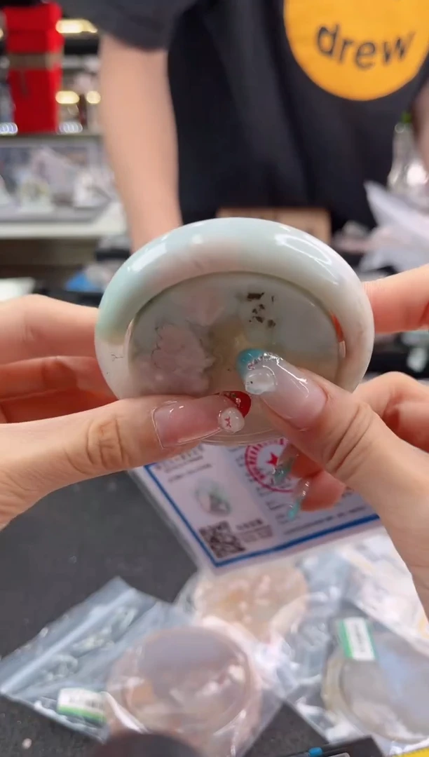 未镶嵌手镯石英质玉圈口（赠品镯心）