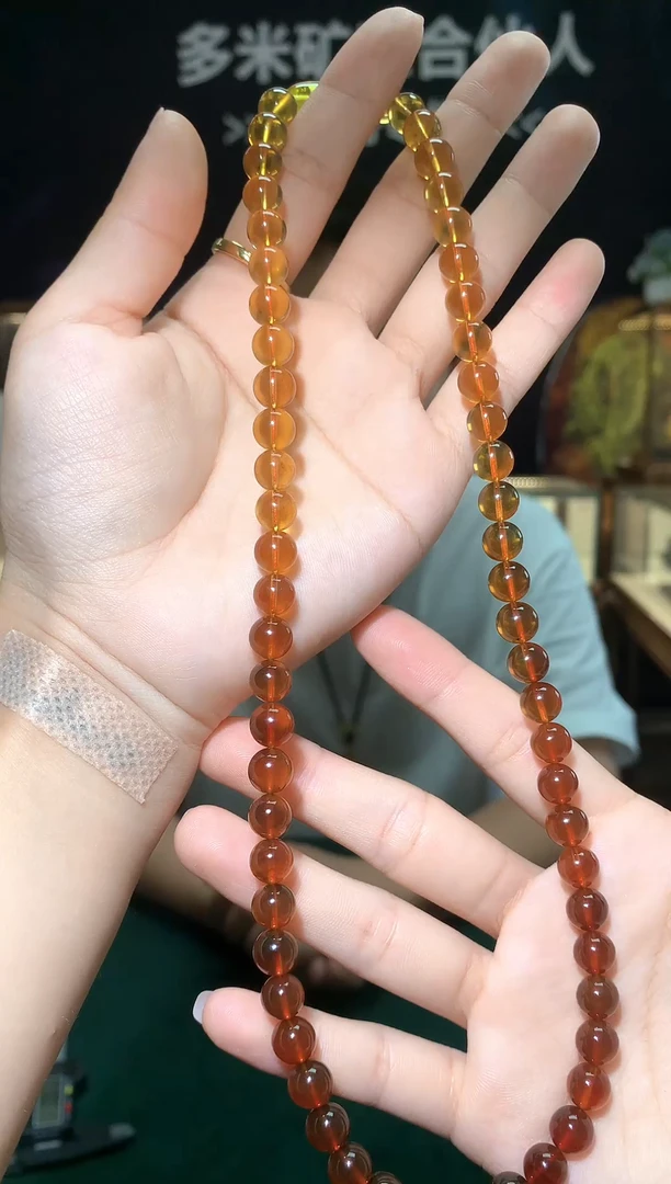 琥珀颈饰未镶嵌老王严选