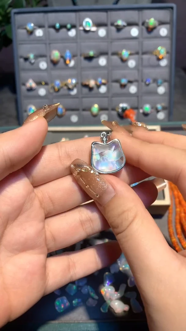 【闪购商品】欧泊欧泊许愿瓶吊坠合金欧泊许愿瓶吊坠