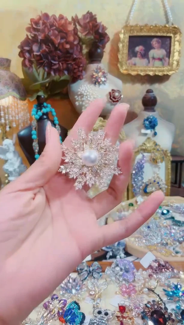 合成立方氧化锆铜合金雪花