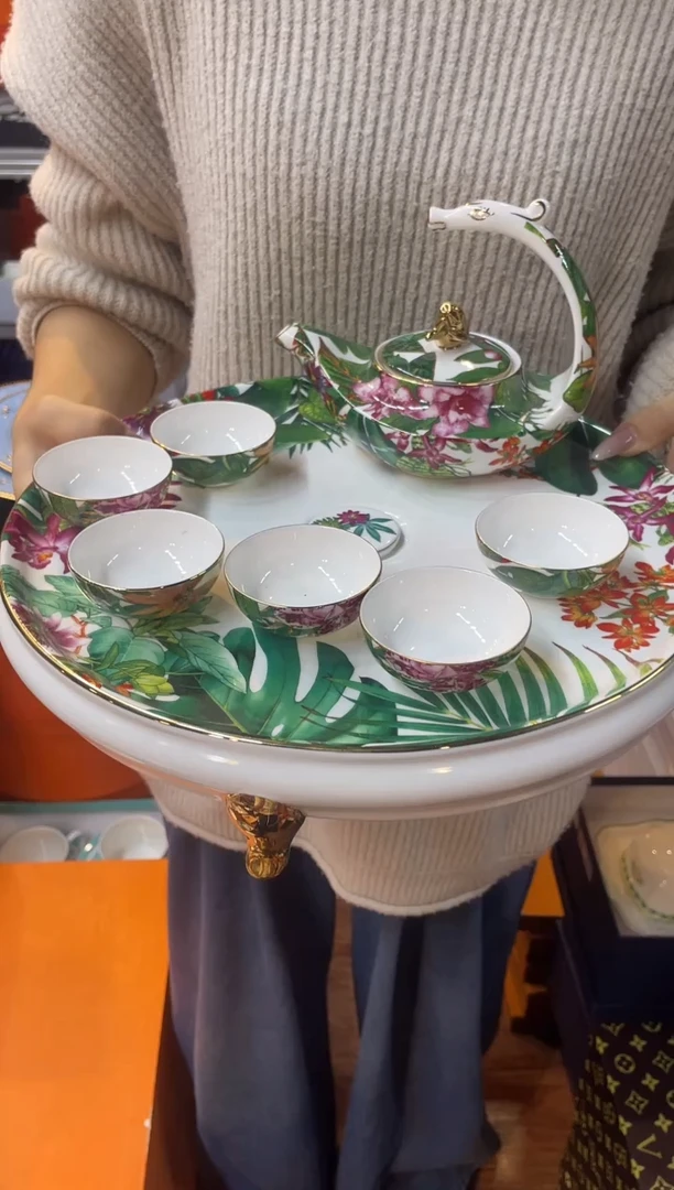 杯鸿辉家品牌瓷器，京东包邮！