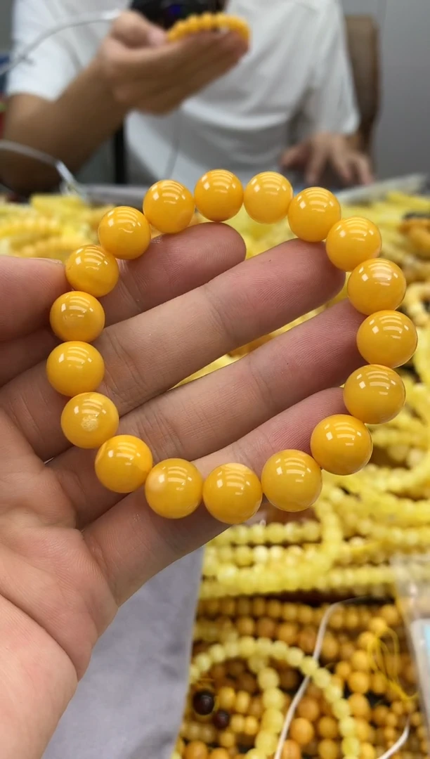 裸石琥珀未镶嵌手串