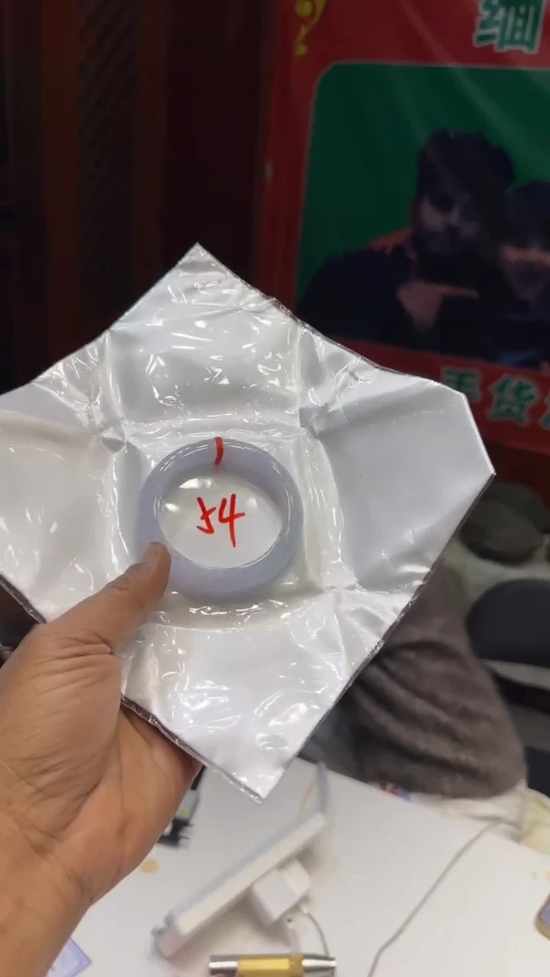 未镶嵌手镯翡翠用****成手镯