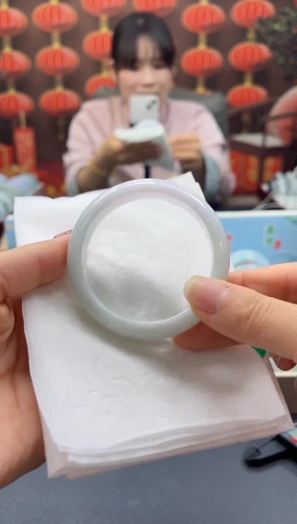 【闪购商品】翡翠手镯未镶嵌00009535